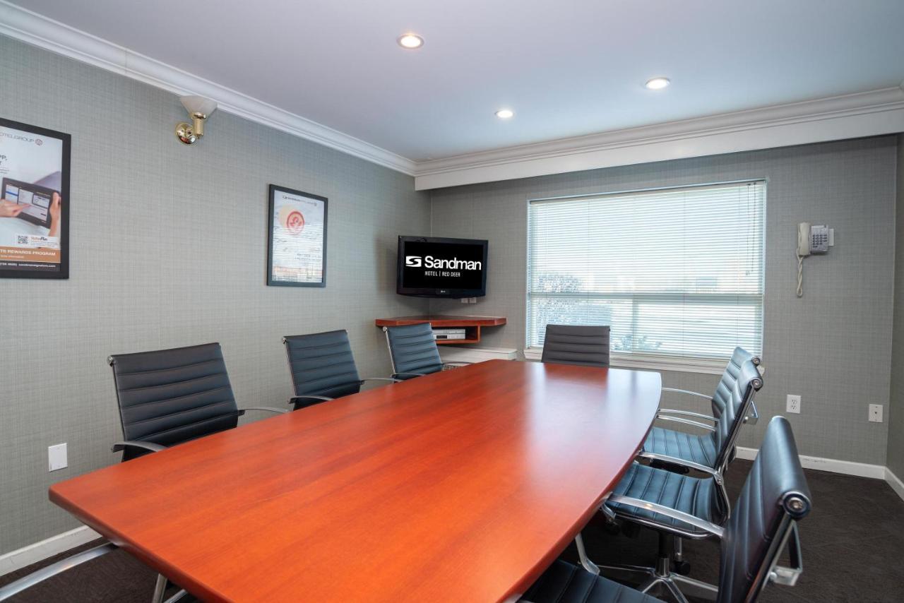 Sandman Hotel Red Deer Ngoại thất bức ảnh