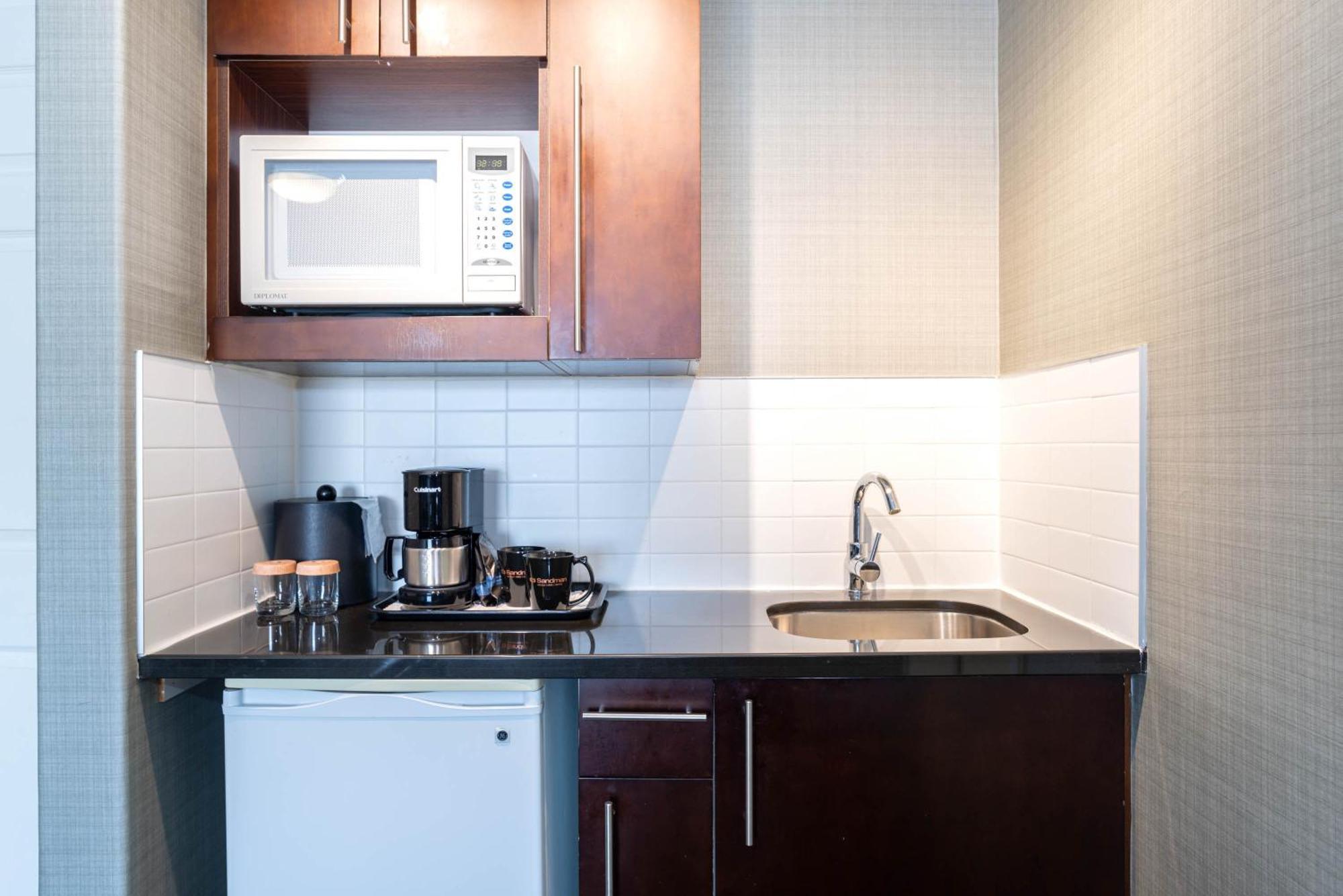 Sandman Hotel Red Deer Ngoại thất bức ảnh