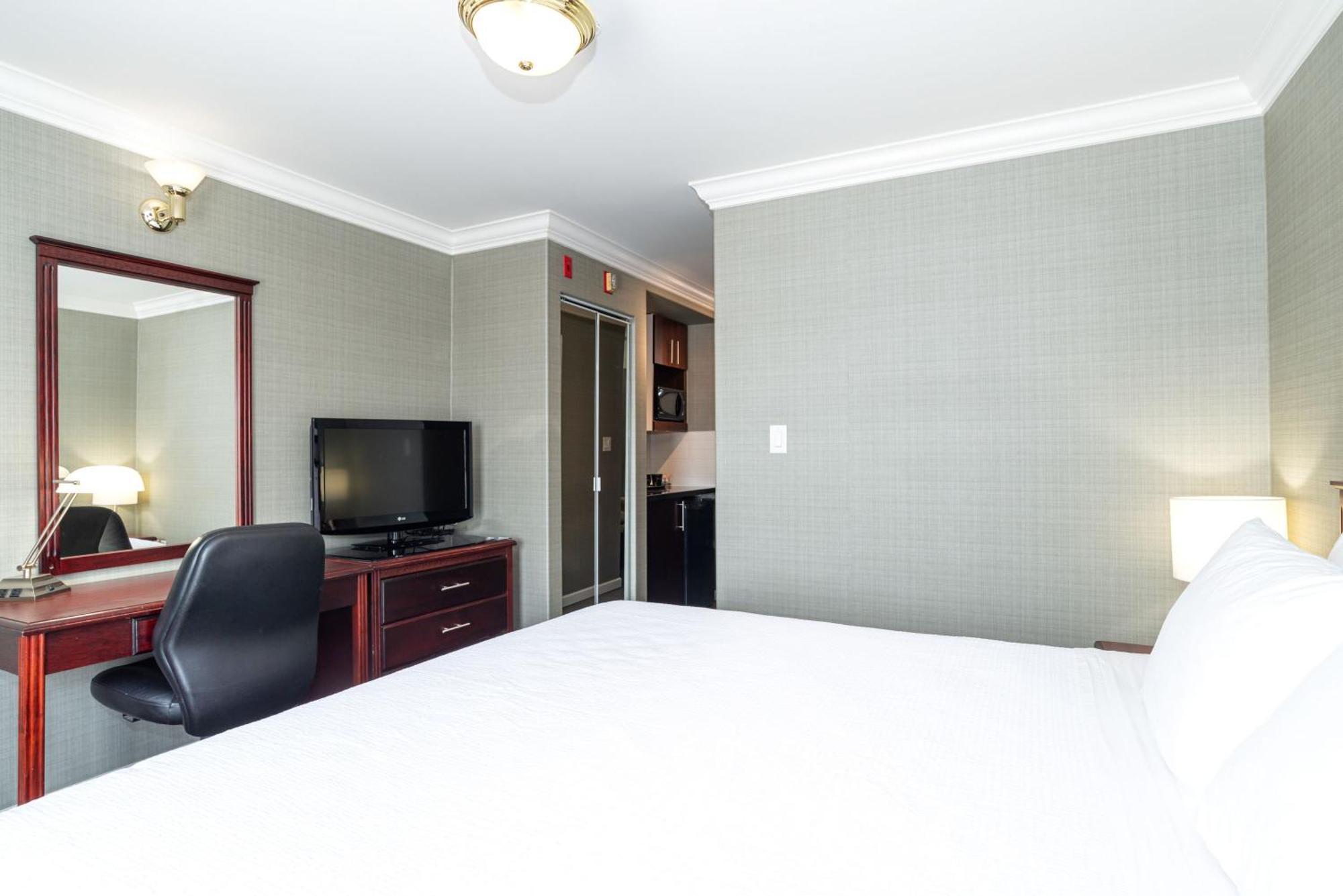 Sandman Hotel Red Deer Ngoại thất bức ảnh